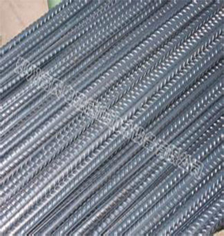  Sri Lankan customers use 300kw medium frequency induction heating equipment to cold-roll steel bars 