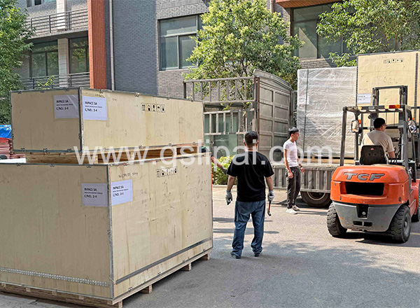 High-frequency induction heating machines are exported overseas, contributing to global industrial upgrading!